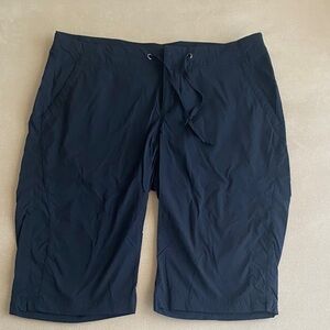Columbia Men's Navy Swim Board Shorts